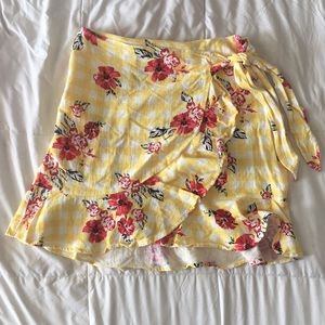 Justfab ruffle wrap skirt